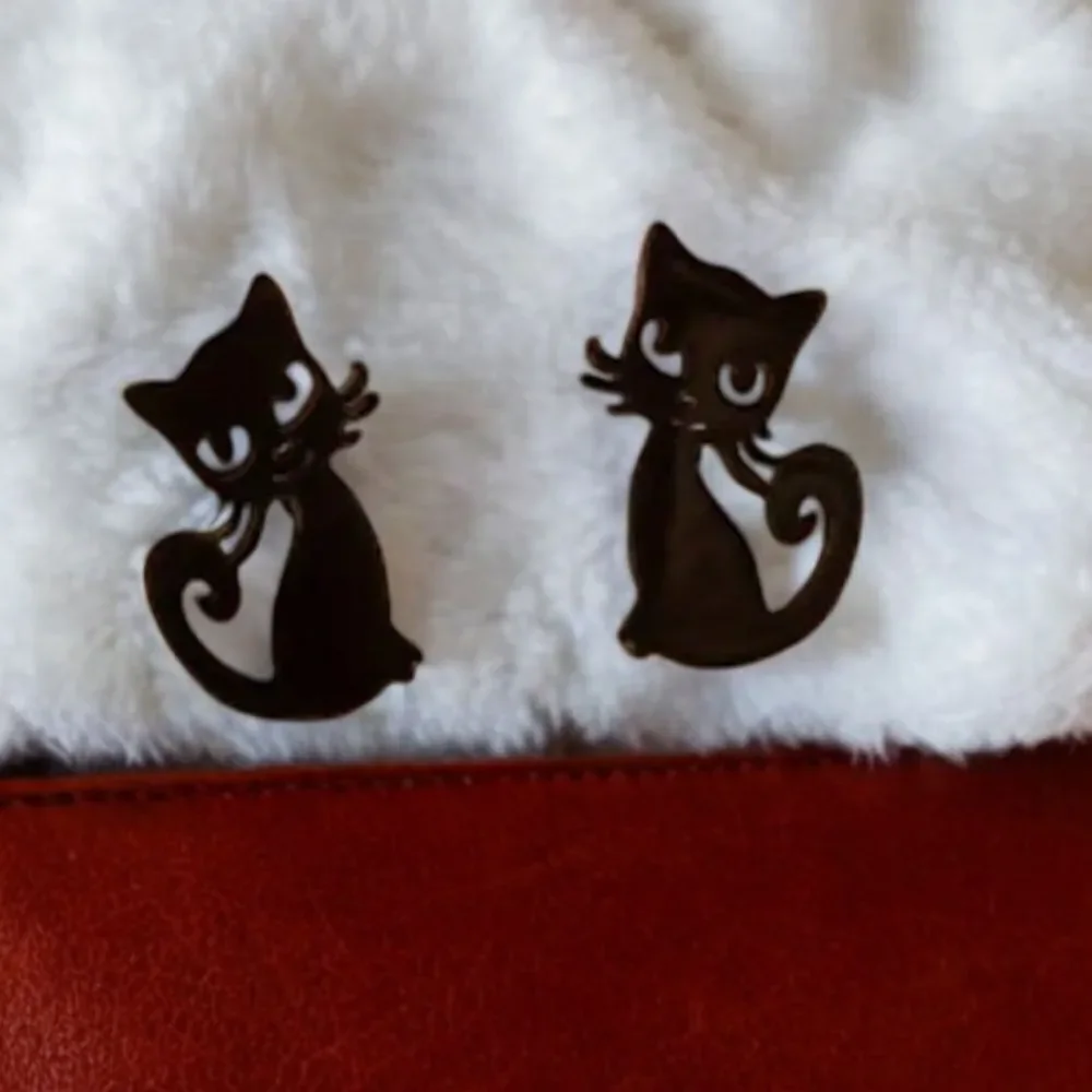 Black Cat Stud Earrings Stainless Steel Tiny Kitty Silhouette Gothic Halloween